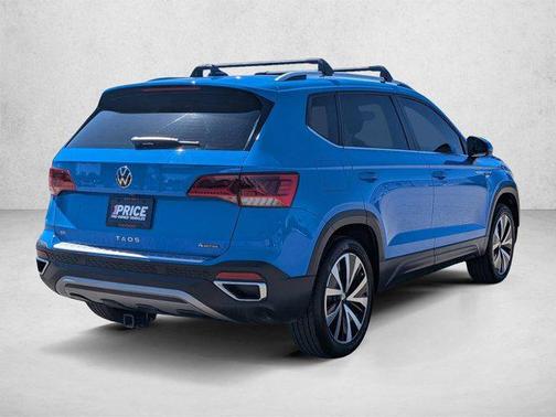 Cornflower Blue 2022 Volkswagen Taos 1.5T SE