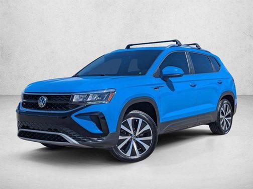Cornflower Blue 2022 Volkswagen Taos 1.5T SE