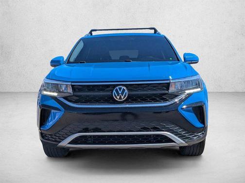 Cornflower Blue 2022 Volkswagen Taos 1.5T SE