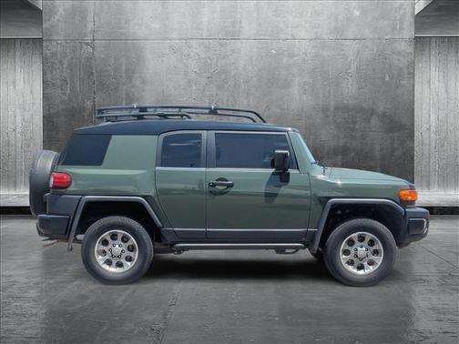 2012 Toyota FJ Cruiser Base