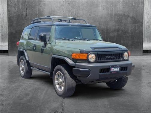 2012 Toyota FJ Cruiser Base