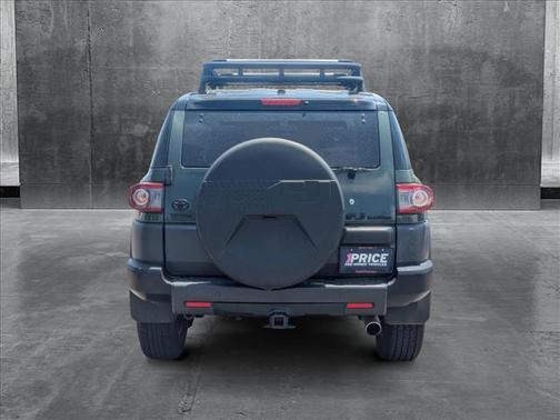 2012 Toyota FJ Cruiser Base