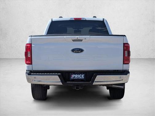 Oxford White 2021 Ford F-150 XLT