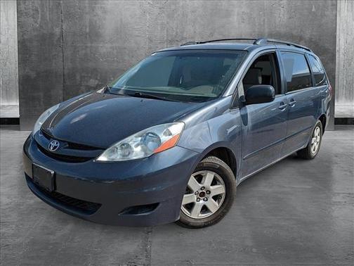 2008 Toyota Sienna LE