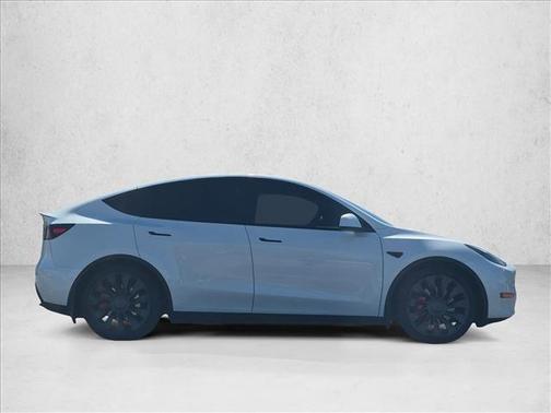 Pearl White Multi-Coat 2023 Tesla Model Y Performance Dual Motor All-Wheel Drive