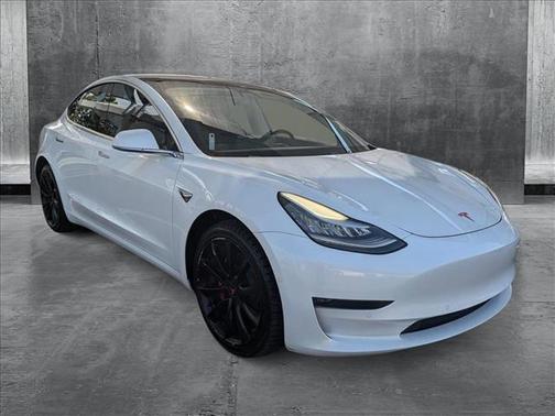 2018 Tesla Model 3 Long Range
