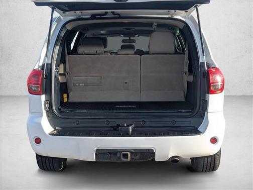 2013 Toyota Sequoia SR5