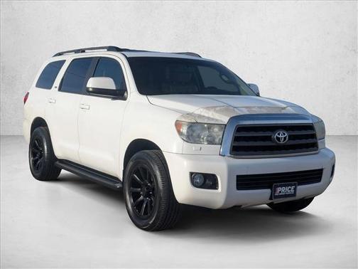 2013 Toyota Sequoia SR5