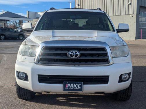 2013 Toyota Sequoia SR5