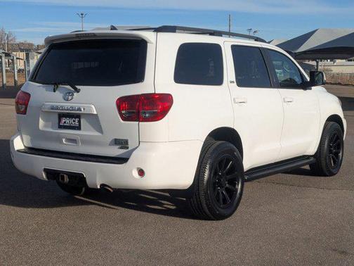 2013 Toyota Sequoia SR5