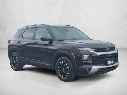 Mosaic Black Metallic 2023 Chevrolet Trailblazer LT