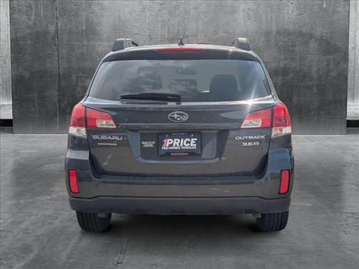 2011 Subaru Outback 3.6 R Limited