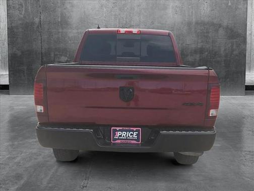 2020 RAM 1500 Classic Warlock Crew Cab 4x4 5'7' Box