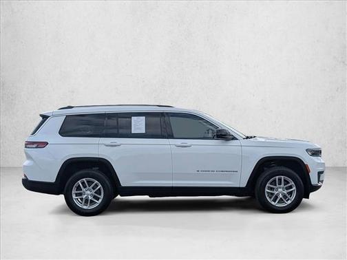 Bright White Clearcoat 2023 Jeep Grand Cherokee L Laredo