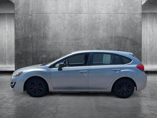 2016 Subaru Impreza 2.0i