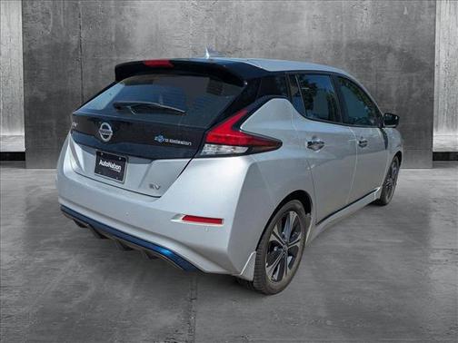 2020 Nissan Leaf SV 40 kWh