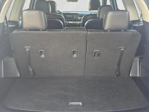 Glacial White Pearl 2023 Kia Telluride S