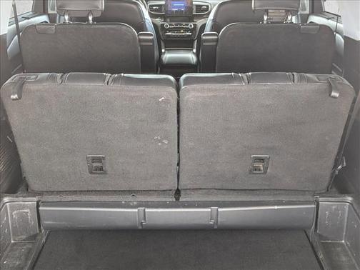 Iconic Silver Metallic 2021 Ford Explorer Limited