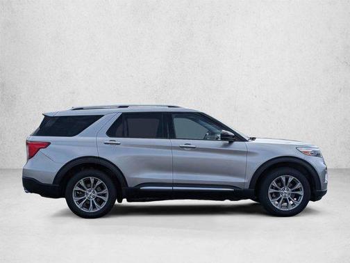 Iconic Silver Metallic 2021 Ford Explorer Limited