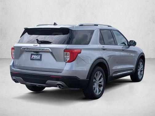 Iconic Silver Metallic 2021 Ford Explorer Limited
