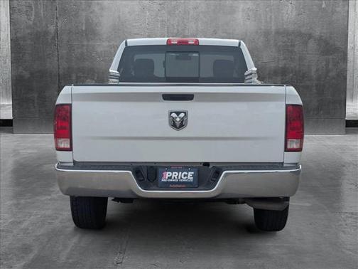 2018 RAM 1500 SLT