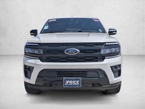 Star White Metallic Tri-Coat 2022 Ford Expedition Max Limited