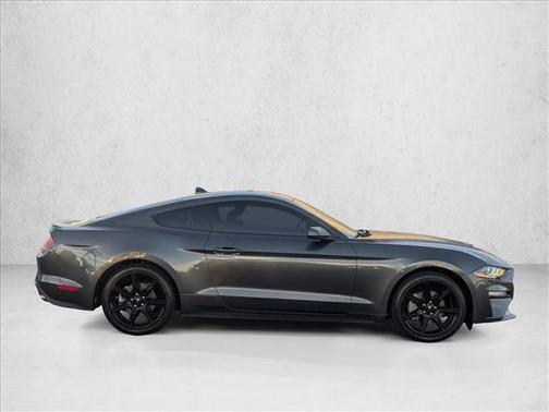 2020 Ford Mustang EcoBoost
