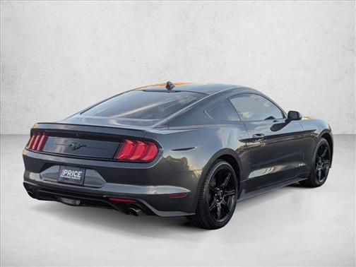 2020 Ford Mustang EcoBoost
