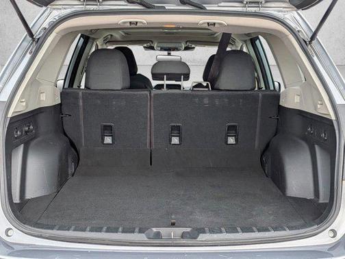 Ice Silver Metallic 2023 Subaru Forester Premium