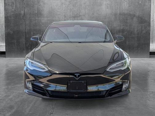 2020 Tesla Model S Performance