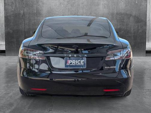 2020 Tesla Model S Performance