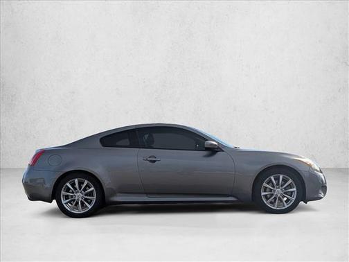 2011 INFINITI G37 Journey