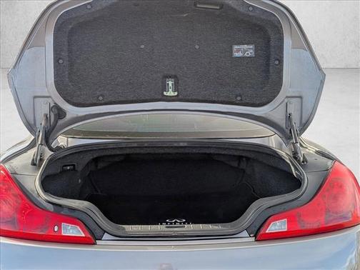 2011 INFINITI G37 Journey