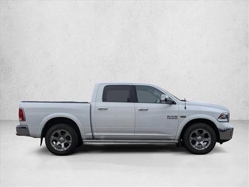 Bright White Clearcoat 2015 RAM 1500 Laramie