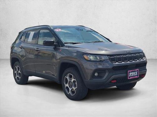 Granite Crystal Metallic Clearcoat 2022 Jeep Compass Trailhawk