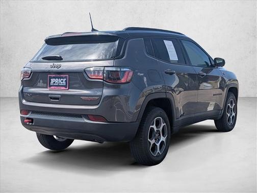Granite Crystal Metallic Clearcoat 2022 Jeep Compass Trailhawk