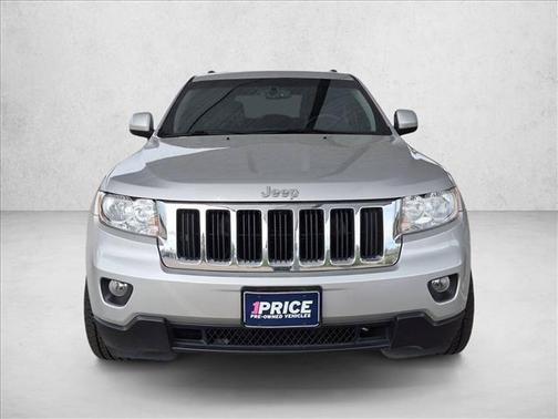 Bright Silver Metallic 2012 Jeep Grand Cherokee Laredo