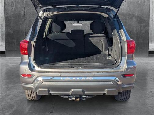 2019 Nissan Pathfinder SV
