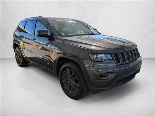 2017 Jeep Grand Cherokee 75th Anniversary Edition 4x4