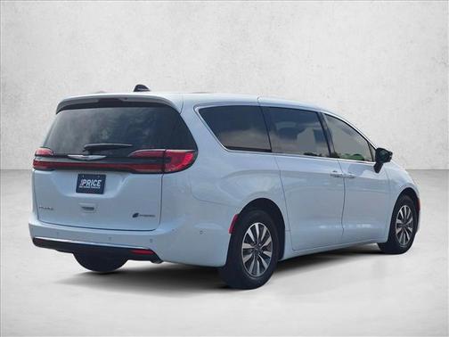 Bright White Clearcoat 2025 Chrysler Pacifica Hybrid Select