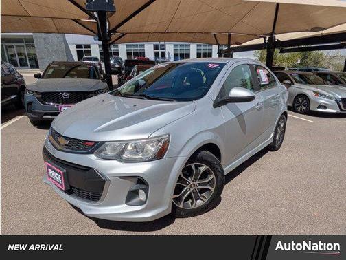 Silver Ice Metallic 2017 Chevrolet Sonic LT