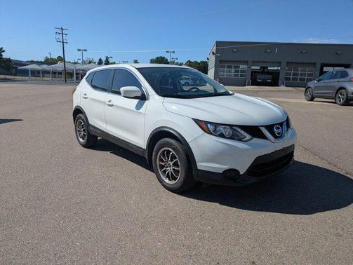 2018 Nissan Rogue Sport S