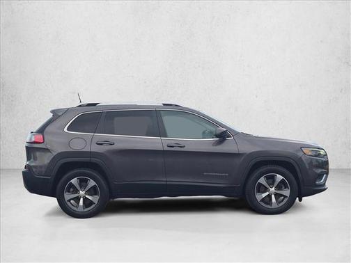 Granite Crystal Metallic Clearcoat 2019 Jeep Cherokee Limited