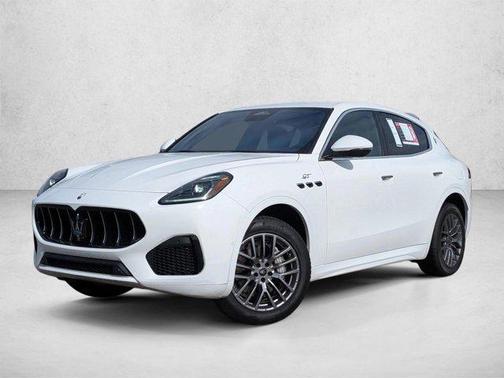 Bianco 2024 Maserati Grecale GT