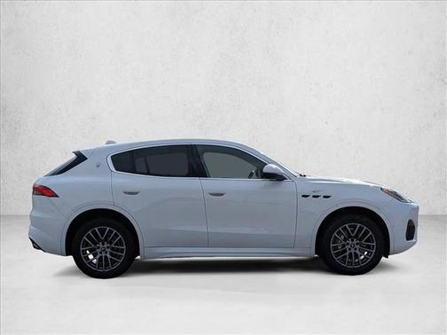 Bianco 2024 Maserati Grecale GT