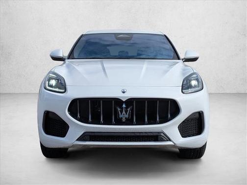 Bianco 2024 Maserati Grecale GT
