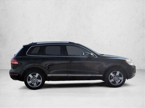 2014 Volkswagen Touareg X