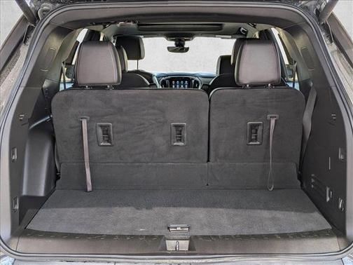 Mosaic Black Metallic 2023 Chevrolet Traverse RS