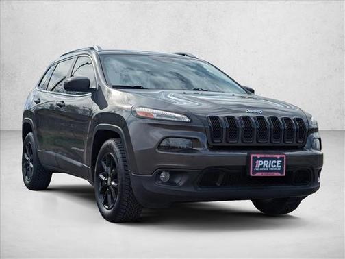 Granite Crystal Metallic Clearcoat 2017 Jeep Cherokee Latitude