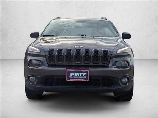 Granite Crystal Metallic Clearcoat 2017 Jeep Cherokee Latitude
